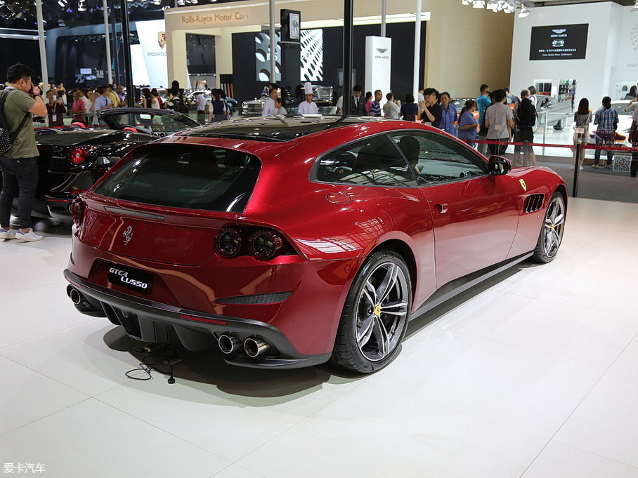 2016GTC4Lusso 