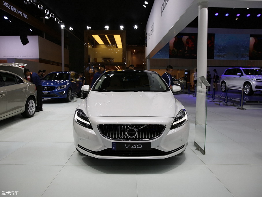 2017֠V40 