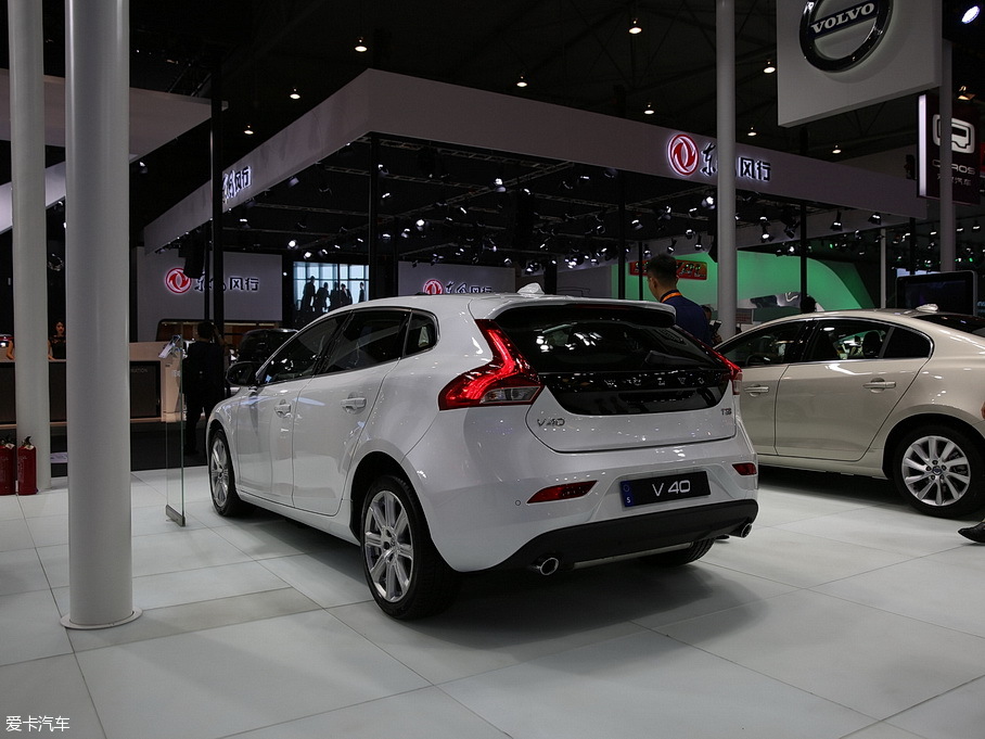 2017֠V40 
