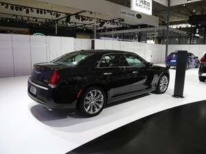 2016款克莱斯勒300C(进口) 上海车展