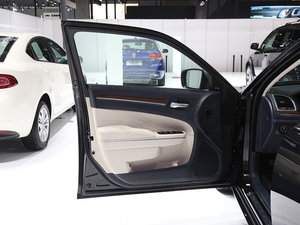 2016R˹300C(M(jn)) Ϻ܇չ