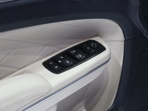 2016R˹300C(M(jn)) Ϻ܇չ