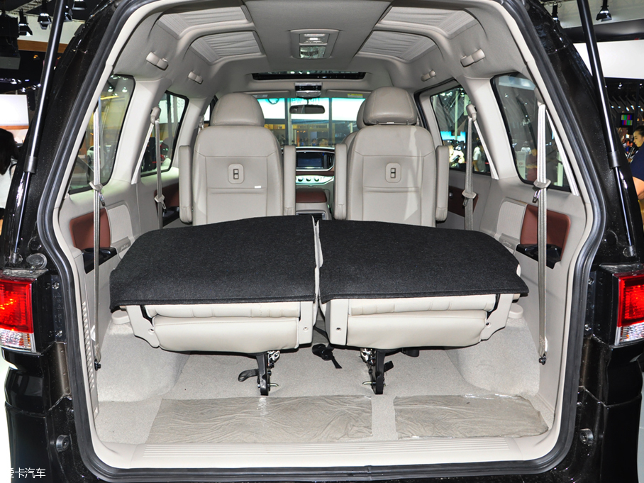 菱智F500 2016成都車展靜評