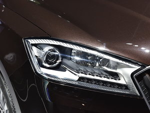 BX7