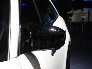 ӢQX70