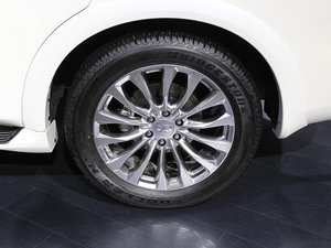 ӢQX80