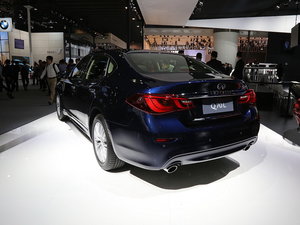 ӢQ70L