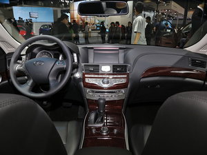 ӢQ70L