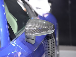 µR8