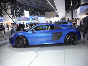 µR8