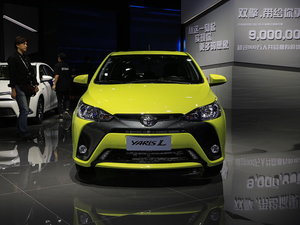 YARiS L 