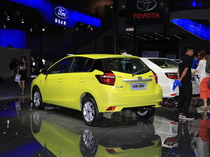 YARiS L 