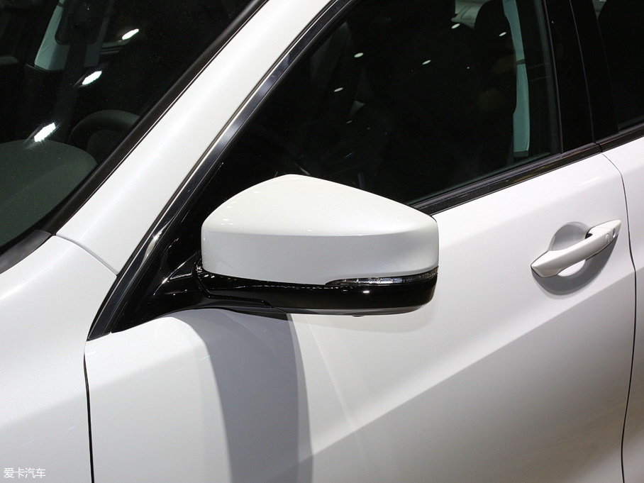 2015��֎��TLX(�M��) 