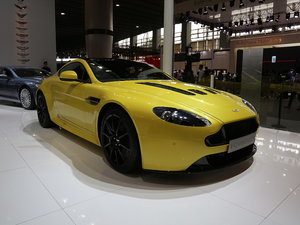 V12 Vantage