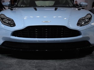 DB11