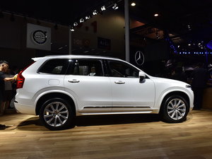 ֶXC90