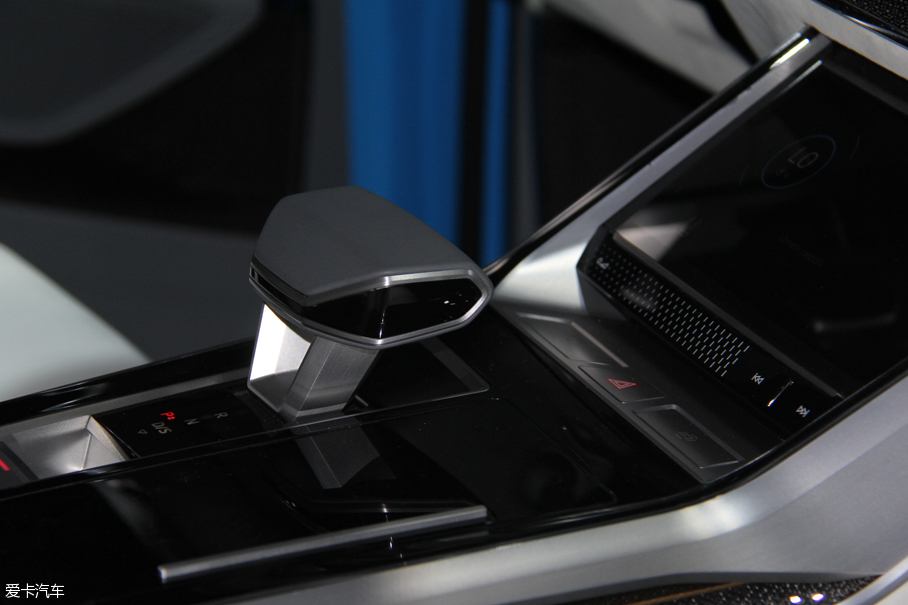 奧迪(進口)2017款奧迪Q8