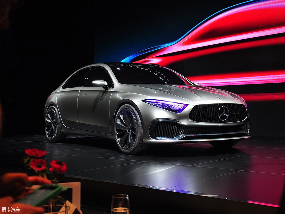 2017��Concept A Sedan 