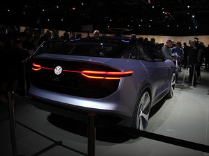 2017���I.D.Crozz �Ϻ�܇չ