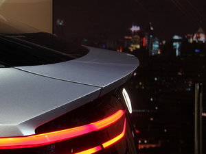 2017���I.D.Crozz �Ϻ�܇չ