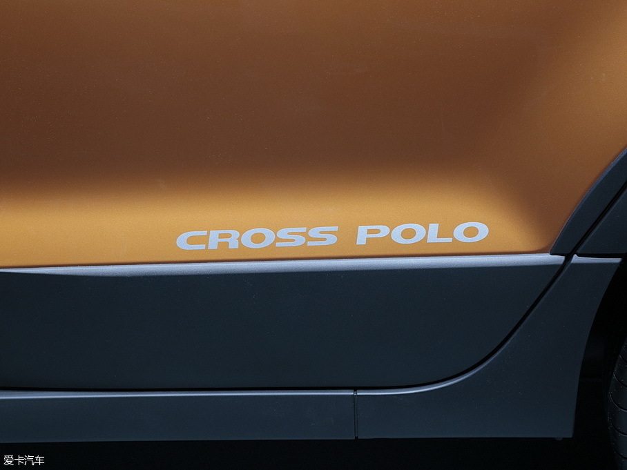 2016Cross Polo 