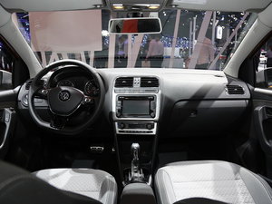 2016Cross Polo Ϻ܇չ