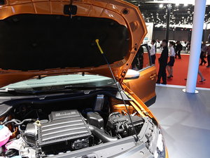 2016Cross Polo Ϻ܇չ