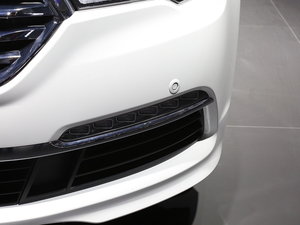 2015������820EV �Ϻ�܇չ