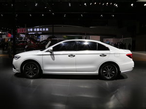 2015������820EV �Ϻ�܇չ