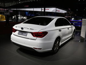 2015������820EV �Ϻ�܇չ