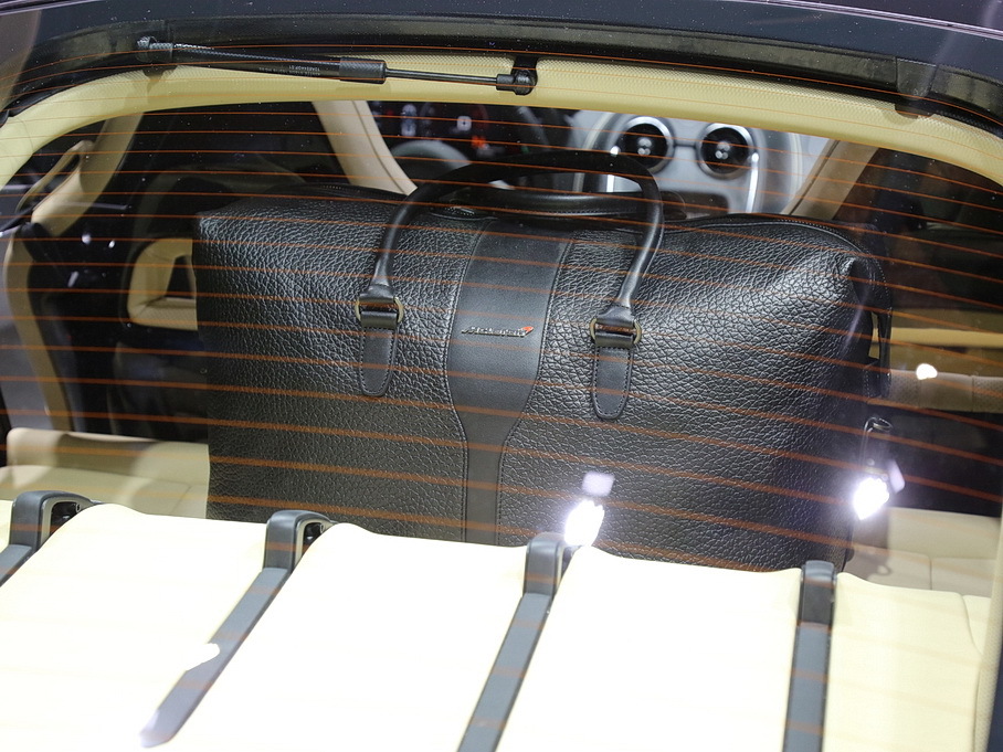 2017���~�P��570GT 