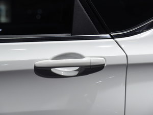 2017(yu)6 SUV Ϻ܇չ