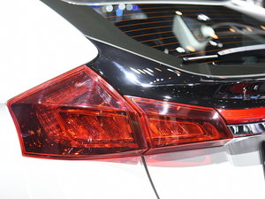 2017(yu)6 SUV Ϻ܇չ