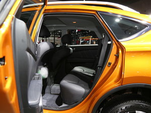 2017(yu)6 SUV Ϻ܇չ