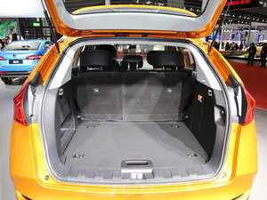 2017(yu)6 SUV Ϻ܇չ