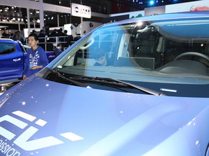 2015ͨMAXUS EG10 Ϻ܇չ