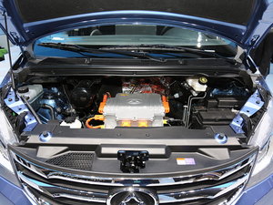 2015ͨMAXUS EG10 Ϻ܇չ