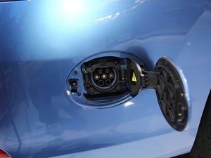 2015ͨMAXUS EG10 Ϻ܇չ