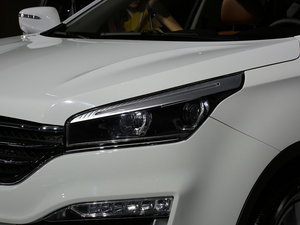 2017ʥ_(d)WX35 Ϻ܇չ