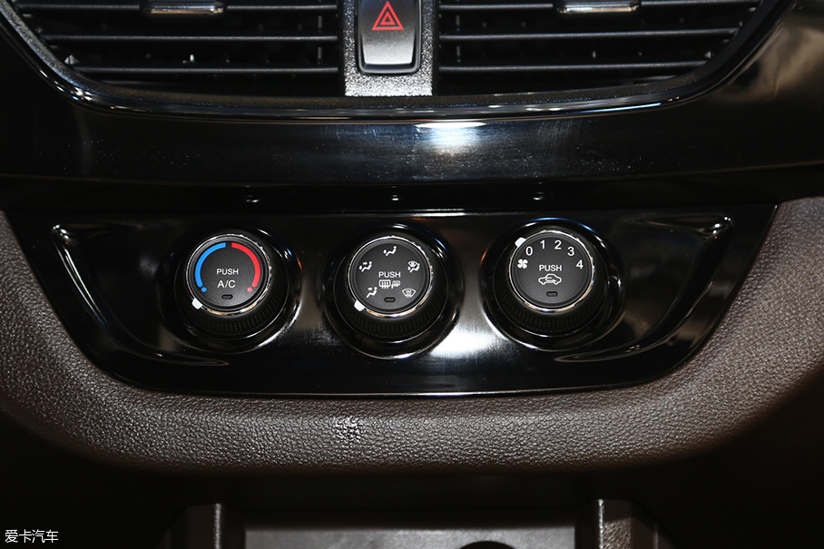 2017上海車(chē)展；靜評(píng)；實(shí)拍；寶駿310WAGON