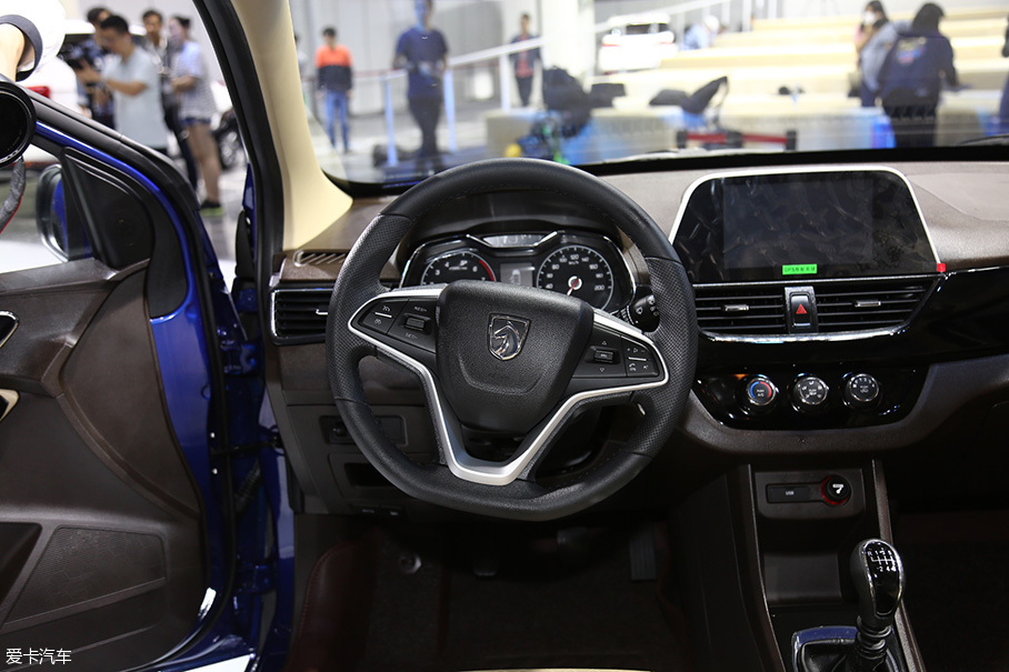 2017上海車(chē)展；靜評(píng)；實(shí)拍；寶駿310WAGON