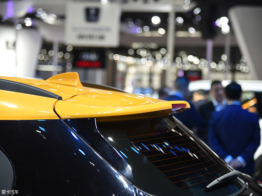 2017上海車展 全新東風風神AX4靜態評測