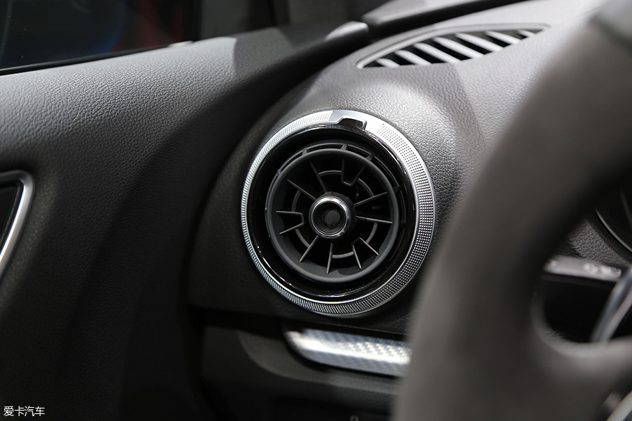 2017上海車(chē)展；靜評(píng)；實(shí)拍；奧迪RS3 Limousine