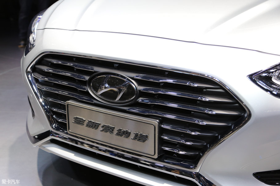 北京現(xiàn)代2017款索納塔九