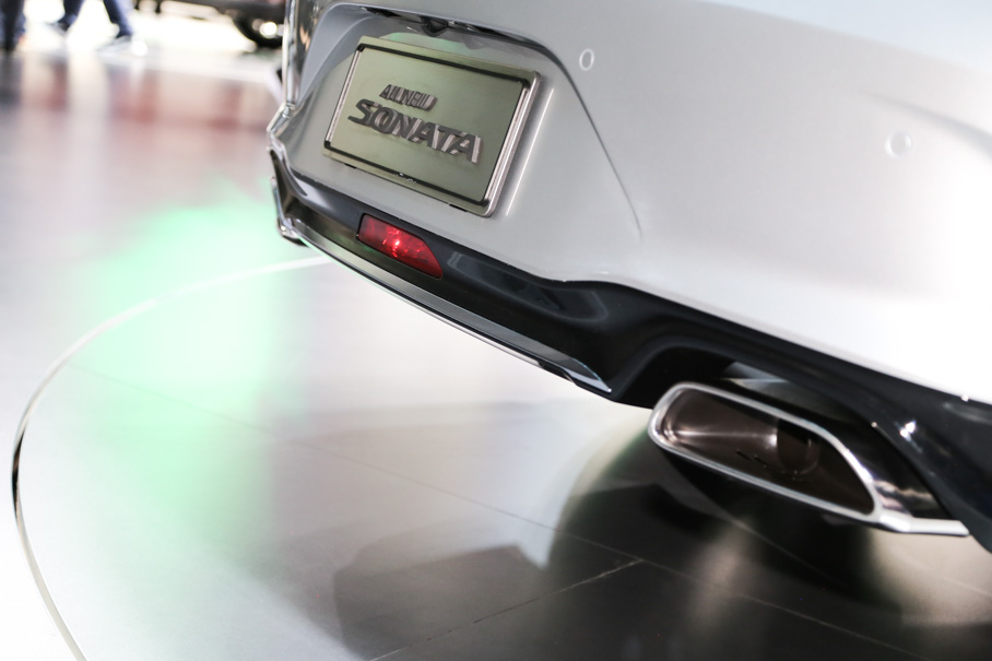 北京現(xiàn)代2017款索納塔九