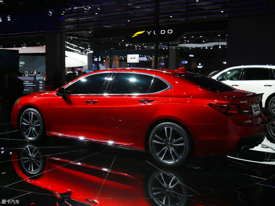 2017上海車展；靜評；實拍；廣汽謳歌TLX-L