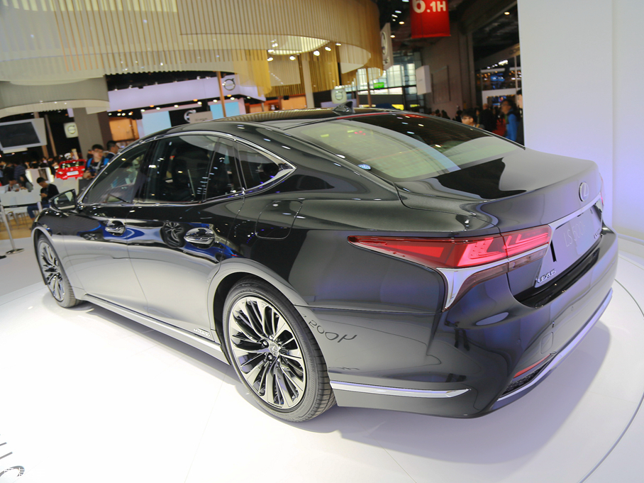 雷克薩斯LS500h靜評