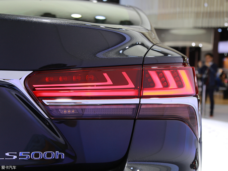 雷克薩斯LS500h靜評