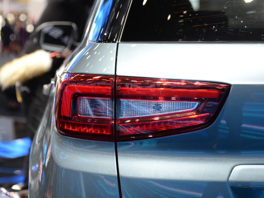 2017上海車展；靜評(píng)；實(shí)拍；長(zhǎng)安CS55
