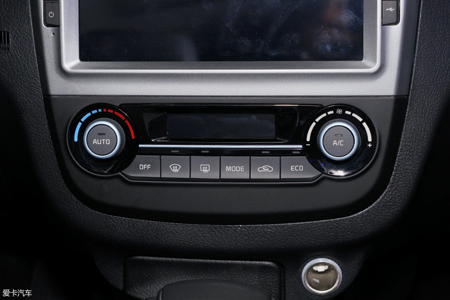 2017成都車展；靜評；實拍；東風悅達起亞；華騏；華騏